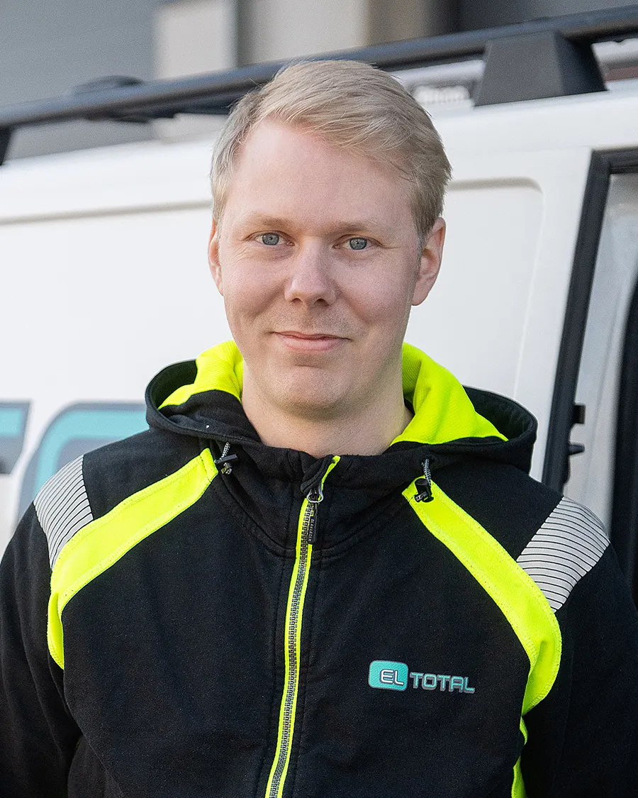 El total kontakta Viktor Rissanen, Elektriker/Projektledare